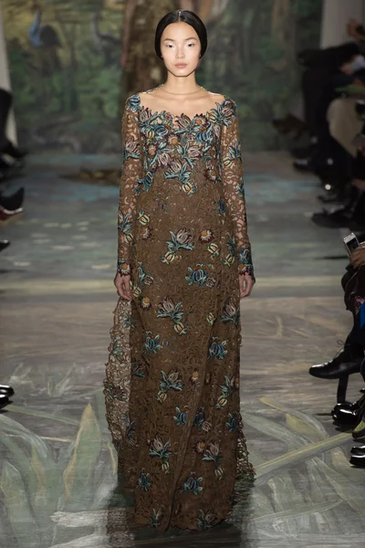 Look 38